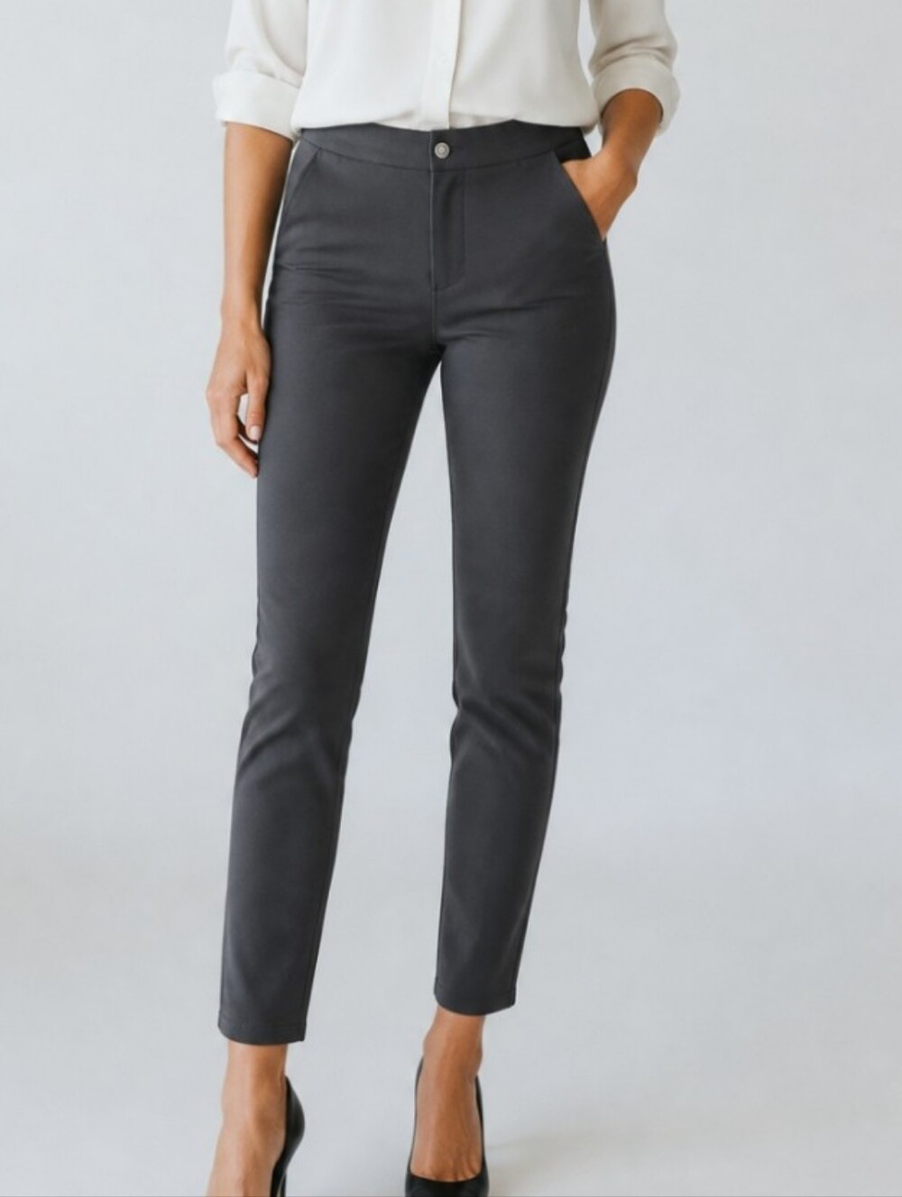 Banana Republic trousers Women's Size 2 gray